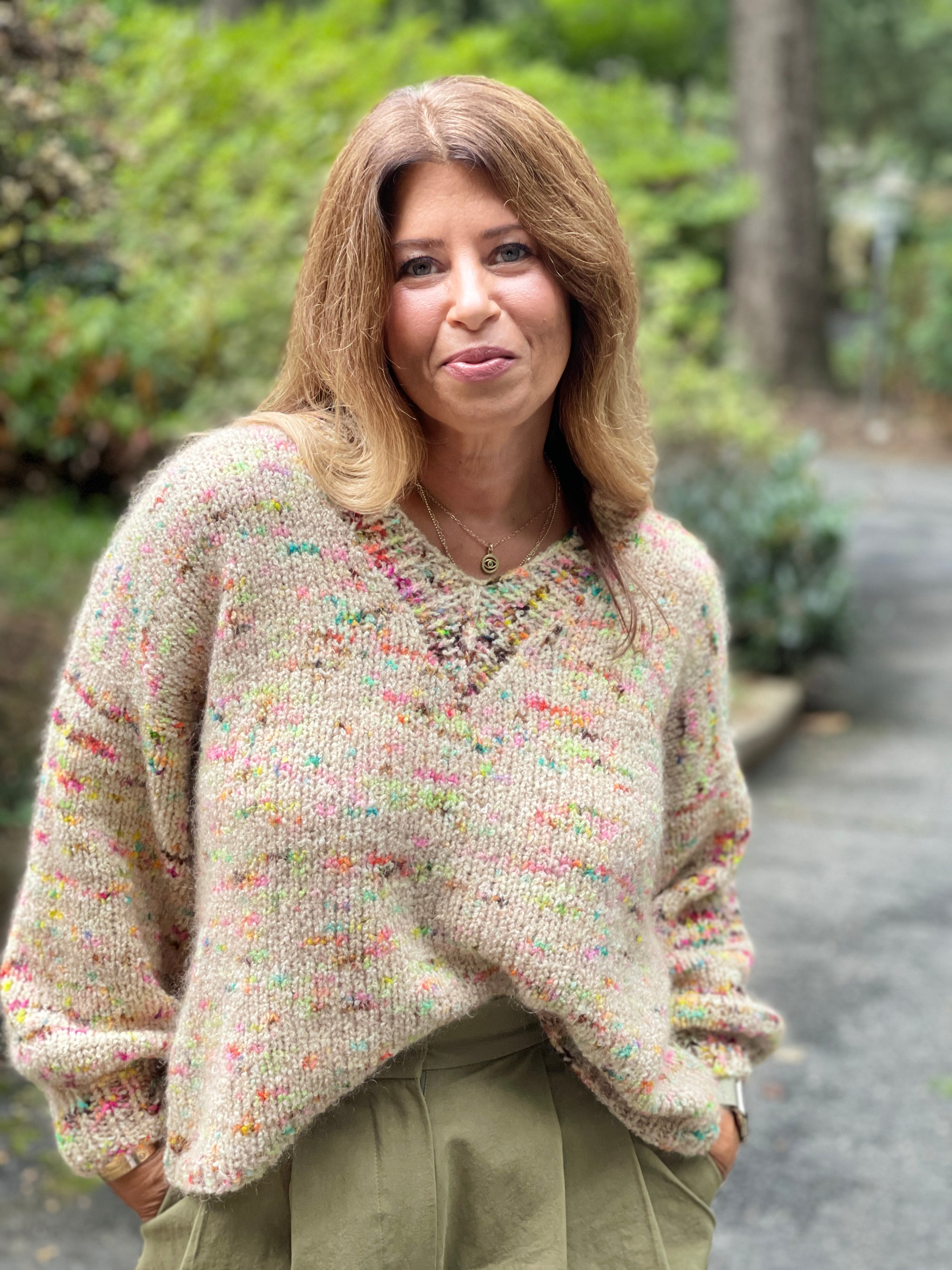 Stay Cozy Sweater Kit Color Way Red Bank – Chelsea Yarns